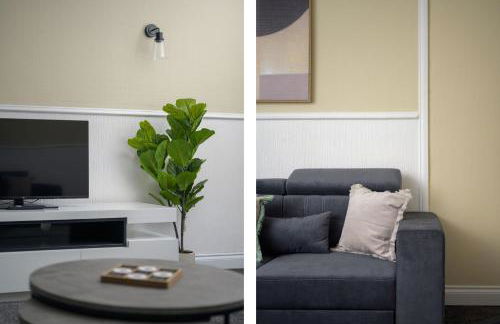 2BR Sleeps 6 with Parking Near Linlithgow Palace - Photo 9