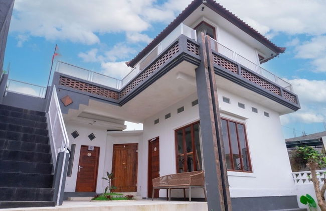 Aurora Holiday House Kintamani - Photo 1