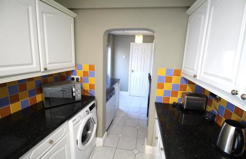Bungalow - Sleeps 8 - Pets-Enclosed Garden-Parking - Foto 19