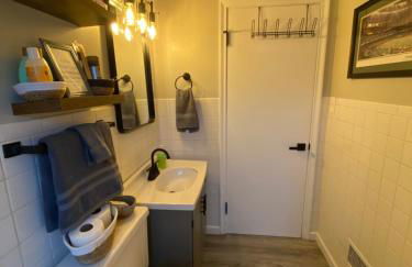 Green Bay Packer Game House or Resch Expo less than 1 mile from Lambeau Field - Foto 23