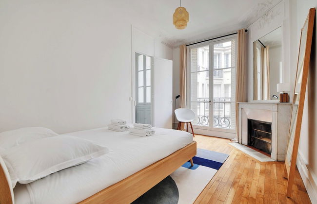 Elegant and Modern Apartment 3bd/ 6P - Eiffel Tower - Photo 2