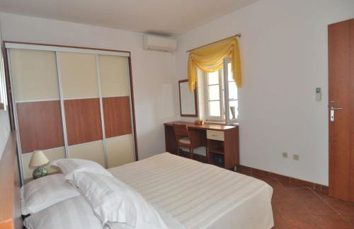 Holiday home Marina- beachfront, sea view and free parking - Photo 5