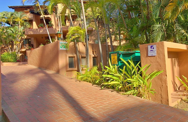 Villa Facing the Beach in a Large Terrace 7 Pools, Tennis Courts, 247 Security - Foto 16