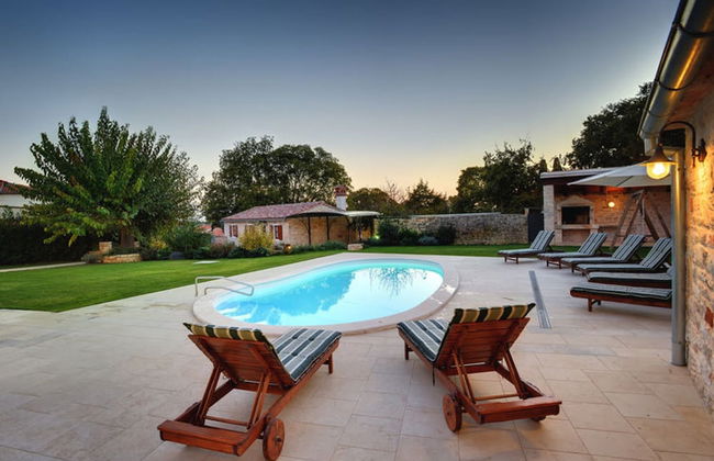 Holiday Home in Golas With Private Pool - Foto 33