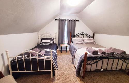 -Serendipity Lodge at Yosemite- BBQ-Full Kitchen-King Bed - Foto 15