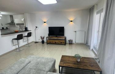 C&V 3 Personen 2 Zimmer WLAN SmartTV Boxspringbett - Foto 12