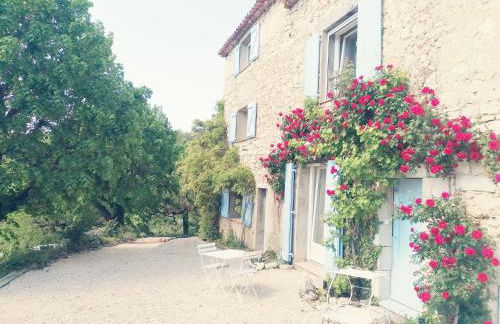 Bastide Provençale Les Mûriers d'Engaspaty - Foto 21