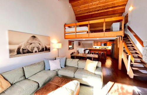 Snowcreek IV - Cozy Mammoth Ski Condo with Mtn Views and Hot Tub - Foto 9