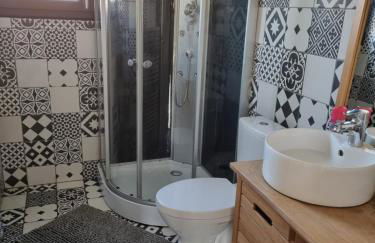 Piscine privative, CLIM, WIFI, 150m de la plage, 6 couchages, bel appartement rdc - Photo 11