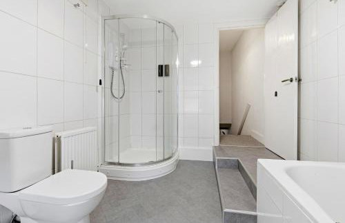 Two Bed Hoole House Great for Contractors - Photo 10