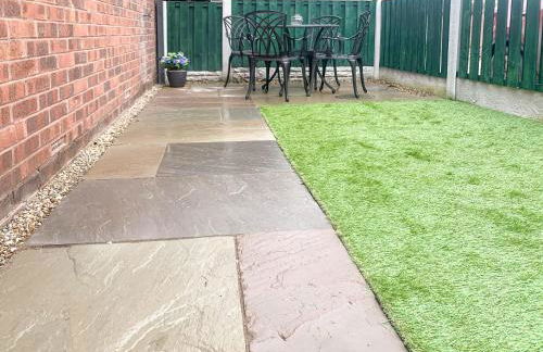 Ay Come Inn - Foto 18