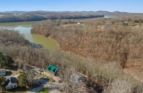 Little blue house on the lake - Photo 29