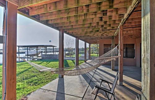 Gorgeous Ocean Springs Waterfront Home with Dock! - Foto 39