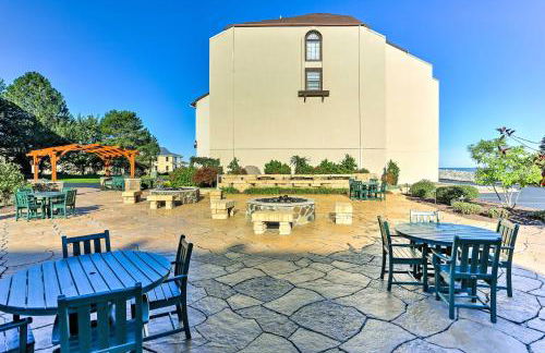 The Shores Condo with Beach Access Less Than 2 Mi to Dtwn! - Foto 18