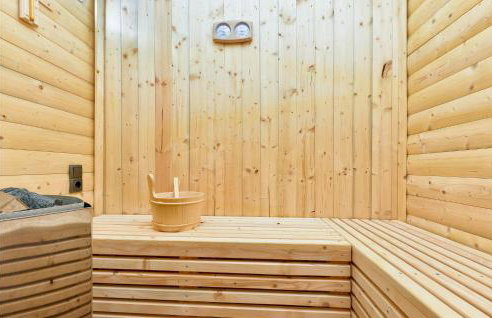 Beautiful Home In Kraljev Vrh With Wifi - Foto 29