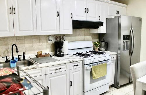 Entire House in West Ny, NJ12 mints from NYCity Time Square - Foto 25