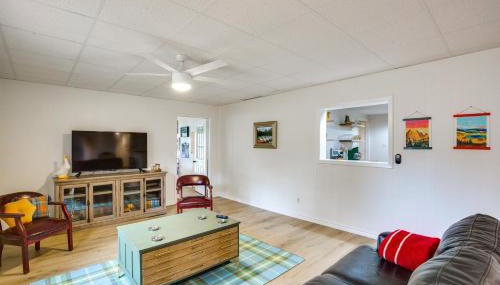 Lakefront Frankston Cabin with Dock and Fire Pit! - Foto 5