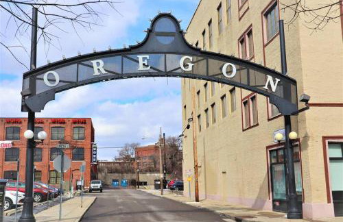 Spacious 4BR Home Near UD Oregon and DT Dayton - Foto 28