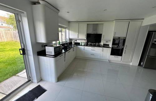 Parlaunt House - 3 Bedroom With Free Parking - Foto 29