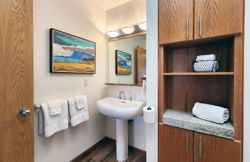 Walk to Everything! Hot Tub! Shorepine Haven - Foto 12