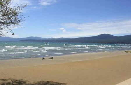Spacious Tahoe Hot Tub and Beach - Photo 15