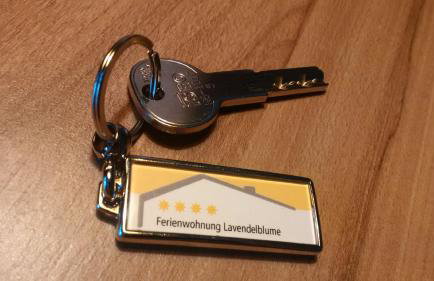 Lavendelblume - 4 Sterne - inklusive eigener BikeBox mit Strom, Wäschepaket, Power WLAN, Parkplatz, early CheckIn # Bestpreisgarantie # - Photo 31
