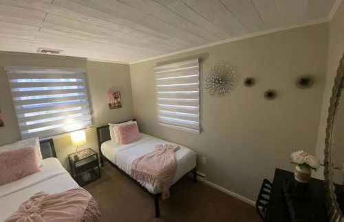 A Modern Apt close to downtown - Foto 30