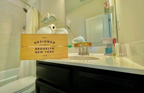 Lux Townhome Free Parking 12 min to BWI - Foto 35