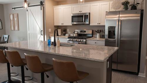 New 2 Bed with Office in Loves Park - Foto 4