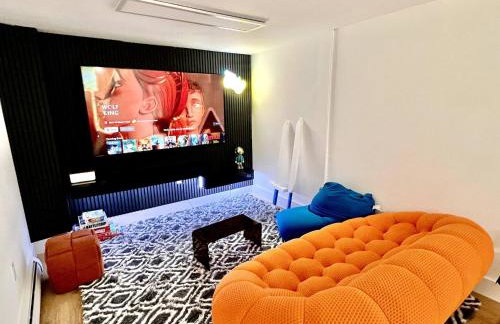 NEW cozy getaway near Mt Monadnock with hot tub - Foto 30