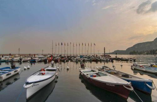 Residence MokyA1-piscina, WiFi, giardino, garage - Foto 42