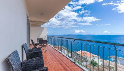 Sunspot Reis Magos with sea view by Holiday Rental Madeira - Foto 3