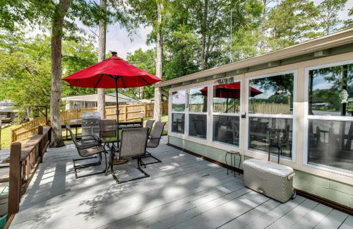 Private Dock + Fire Pit: Gantt Lake Getaway! - Foto 21