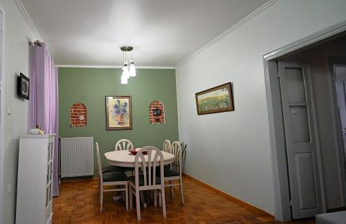 Dora's House - Photo 14