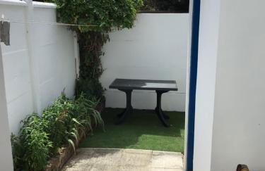 Sara's Home 24 - Photo 2