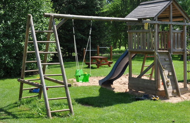 Authentic Farmhouse in Bozanov With Private Garden - Foto 13