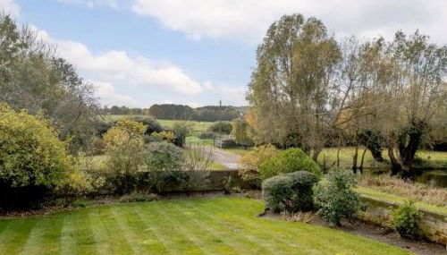 2-Bedroom Cottage Sleeps 5 Free Parking - Foto 3