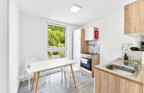 Perfekt für Firmen und Gruppen - 1 Haus - 12 Wohnungen - Foto 3