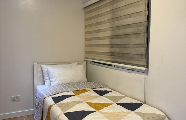 COZI modern loft suite at BGC - Photo 4