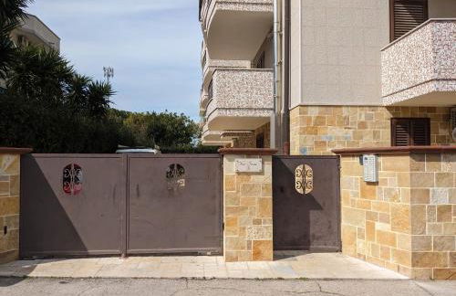 La Casa dei Due Mari - large apartment with parking - Foto 29