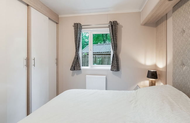 Chalet in the Woods With Pool - Photo 6