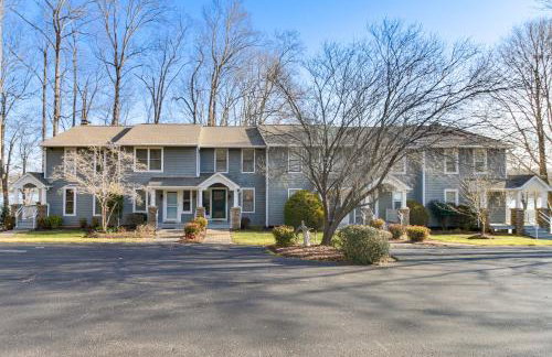 Lakefront Moneta Home with Community Dock! - Foto 26