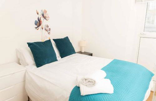 2 Bedroom Flat by Haggerston Station - Foto 2