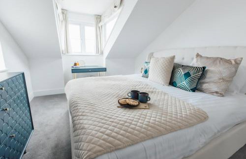 NEW! Stunning 2 Bed Beach Front Penthouse Apartment - Topaz, Compass Point - Foto 16