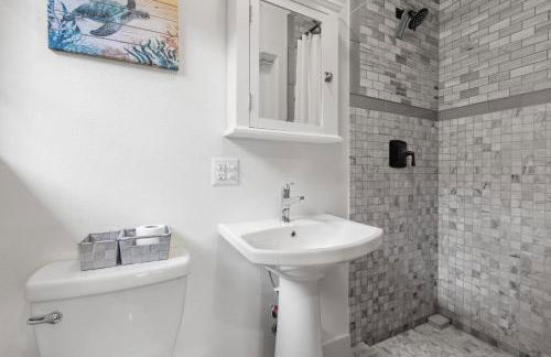 Queen Anne Gem - Views of Space Needle & Lake - Foto 29