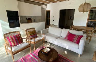 Bond beach village - Photo 14