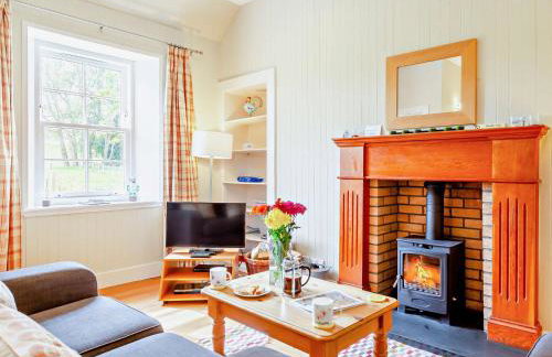 2 Bed in Conon Bridge CA387 - Photo 2