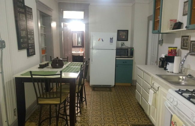 Beautiful Downtown Indy Guest Homes - Foto 36