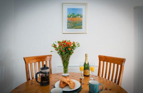 Spire View - New Forest Holiday Home - Photo 8