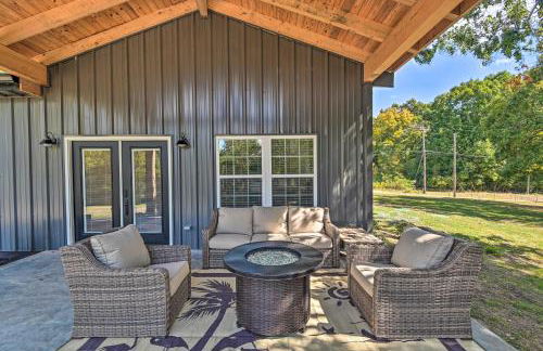 Cozy Tennessee Country Retreat on 5 Acres! - Foto 19